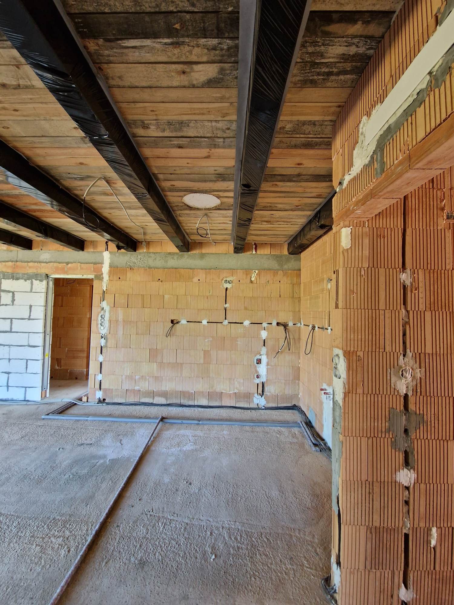 kuchyna s obyvackou foto 5